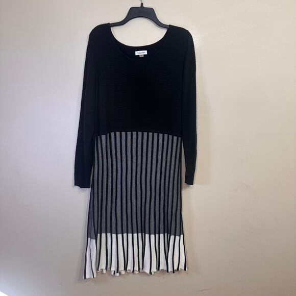 Calvin Klein Dresses & Skirts - Calvin Klein Colorblock Pleated Sweater Dress Black Gray 1X